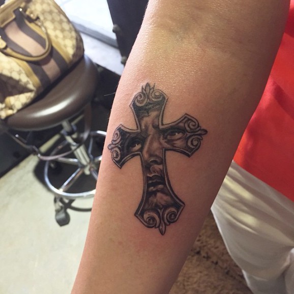 Wundervolle KreuzTätowierungen Tattoo Spirit