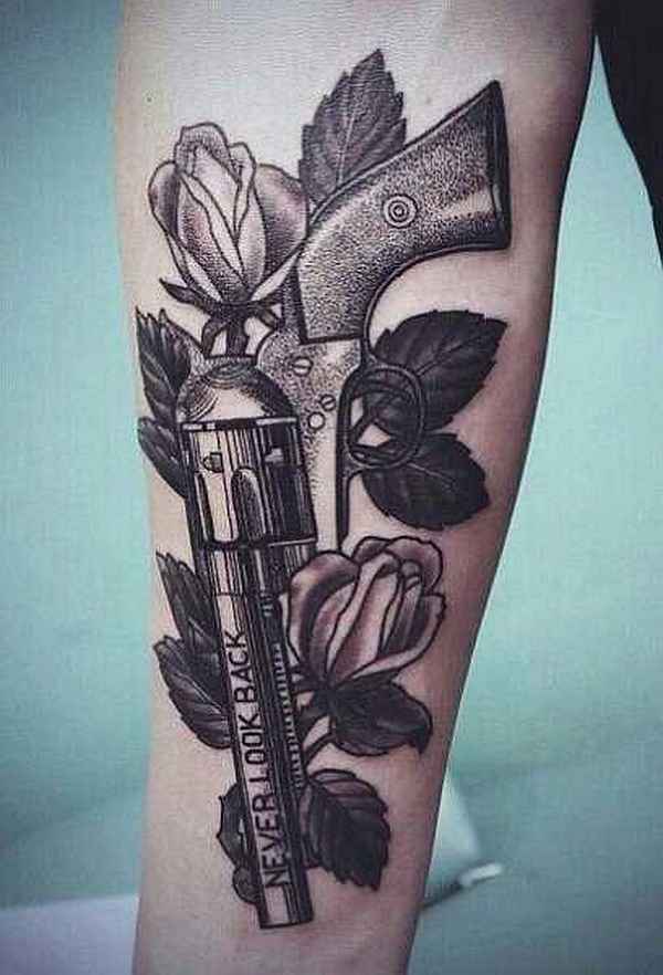 Tattoomotive Handfeuerwaffen Tattoo Spirit