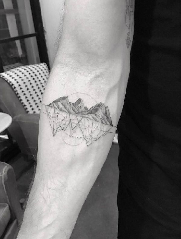 40 Mountain Tattoos Tattoo Spirit