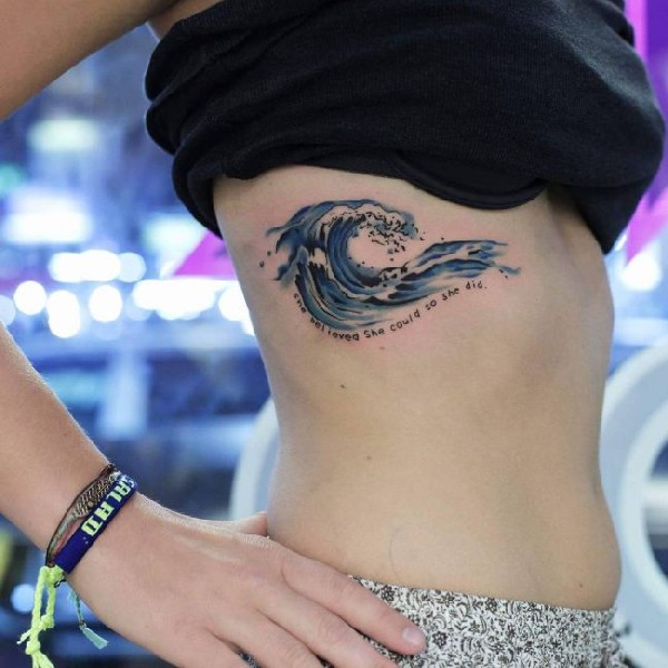 40+ Wellen Tattoos Tattoo Spirit
