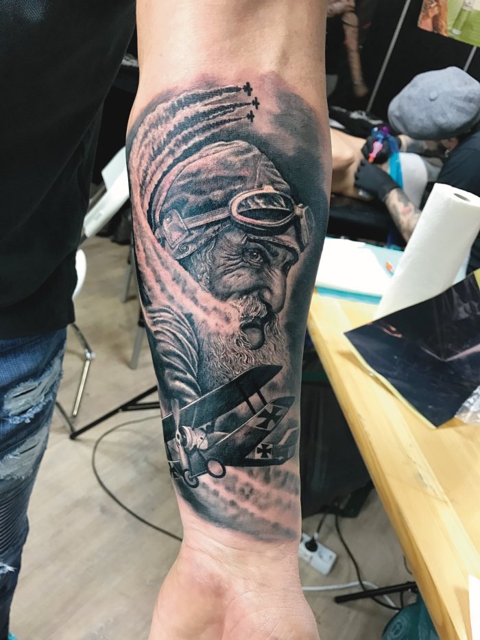 Black &amp; White Tattoo Karlsruhe Tattoo Spirit