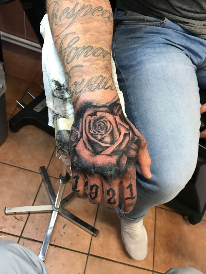 Most Wanted Tattoo in Berlin Tattoo Spirit